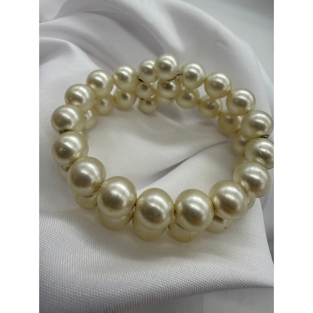 Vintage Double Row Faux Pearl Stretch Bracelet Cream Ivory Beaded 25897AJ - Picture 4 of 7